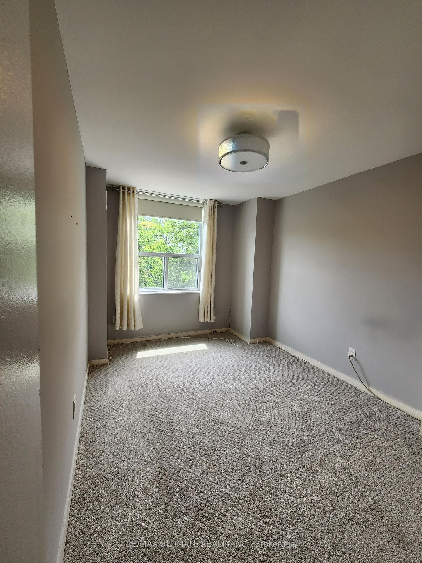 50 Inverlochy Boulevard Unit 309 photo 12