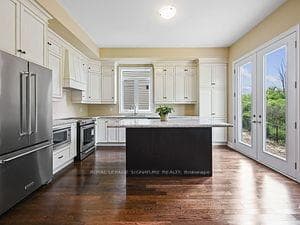 121 Blackbird Way photo 5
