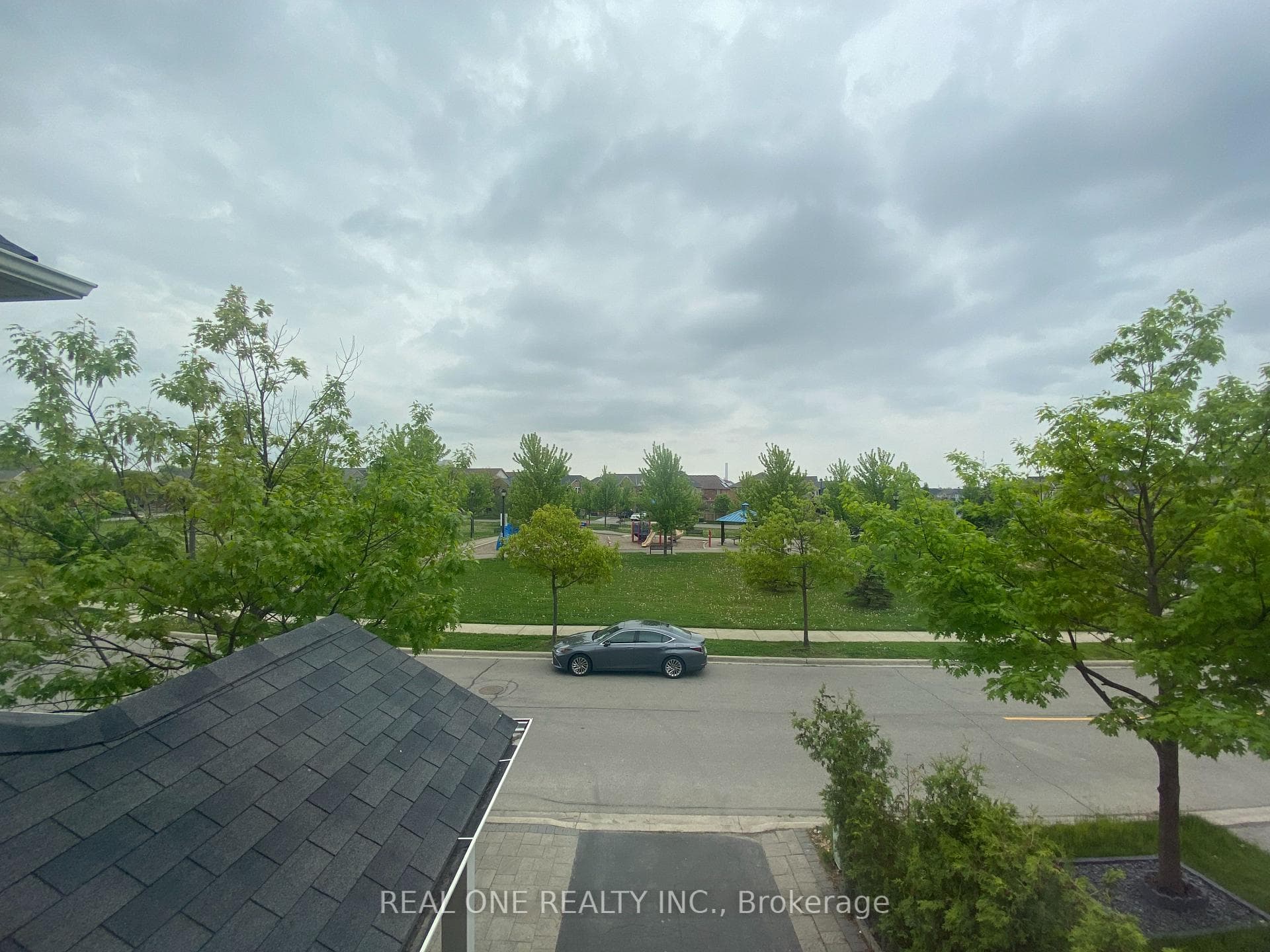 875 Jackman Gate photo 20