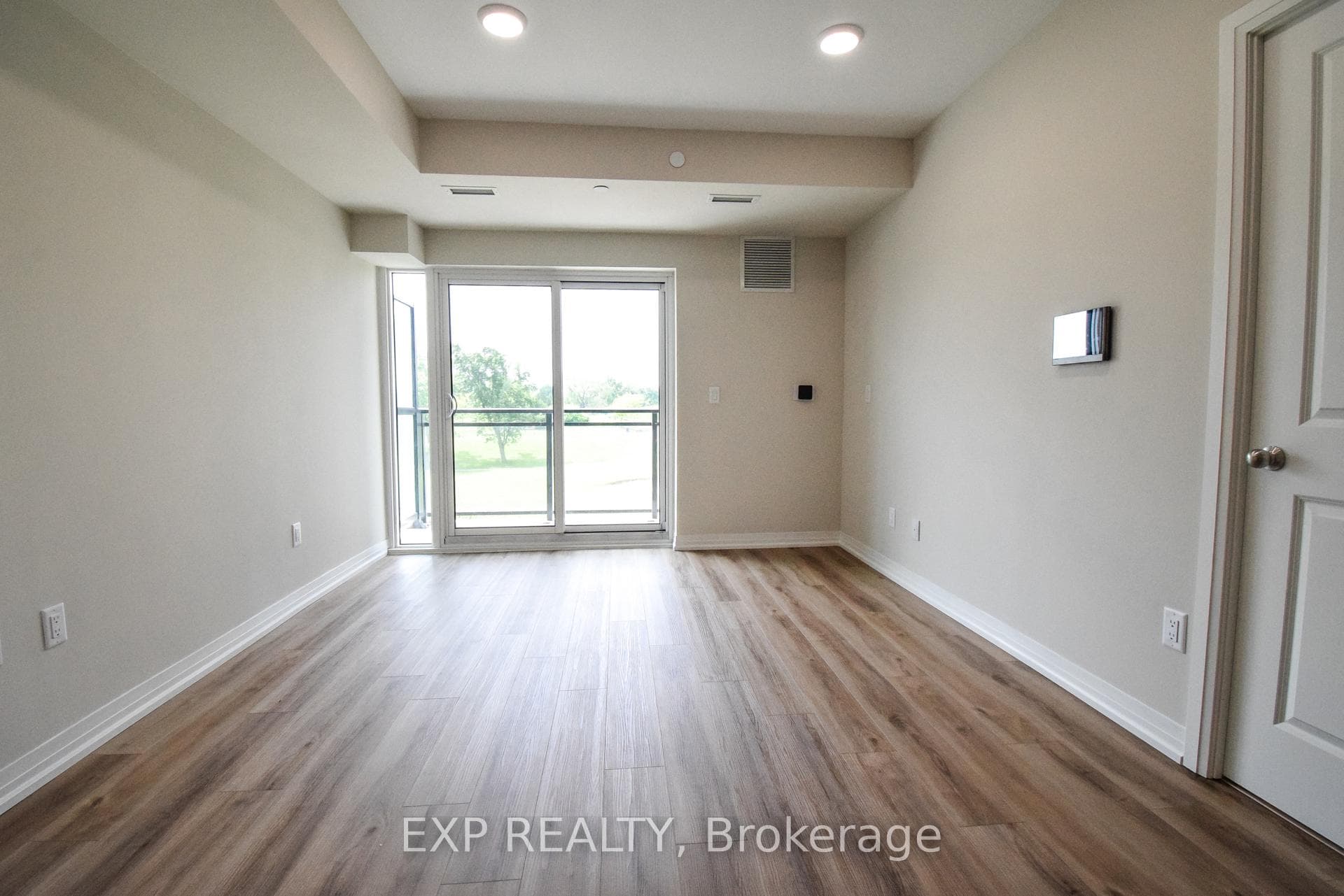 50 Herrick Avenue Unit 228 photo 17