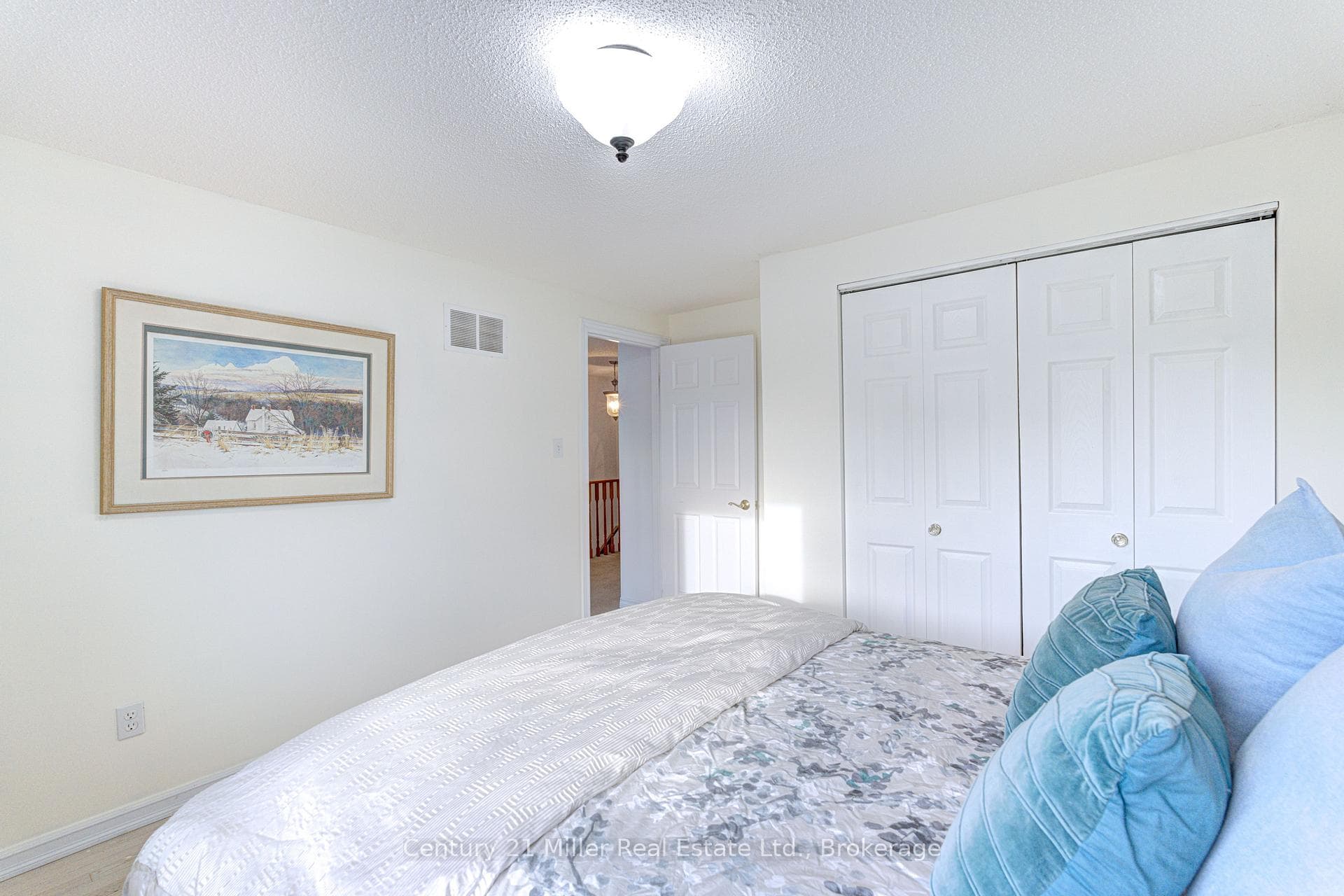 2256 MARGOT Street photo 19