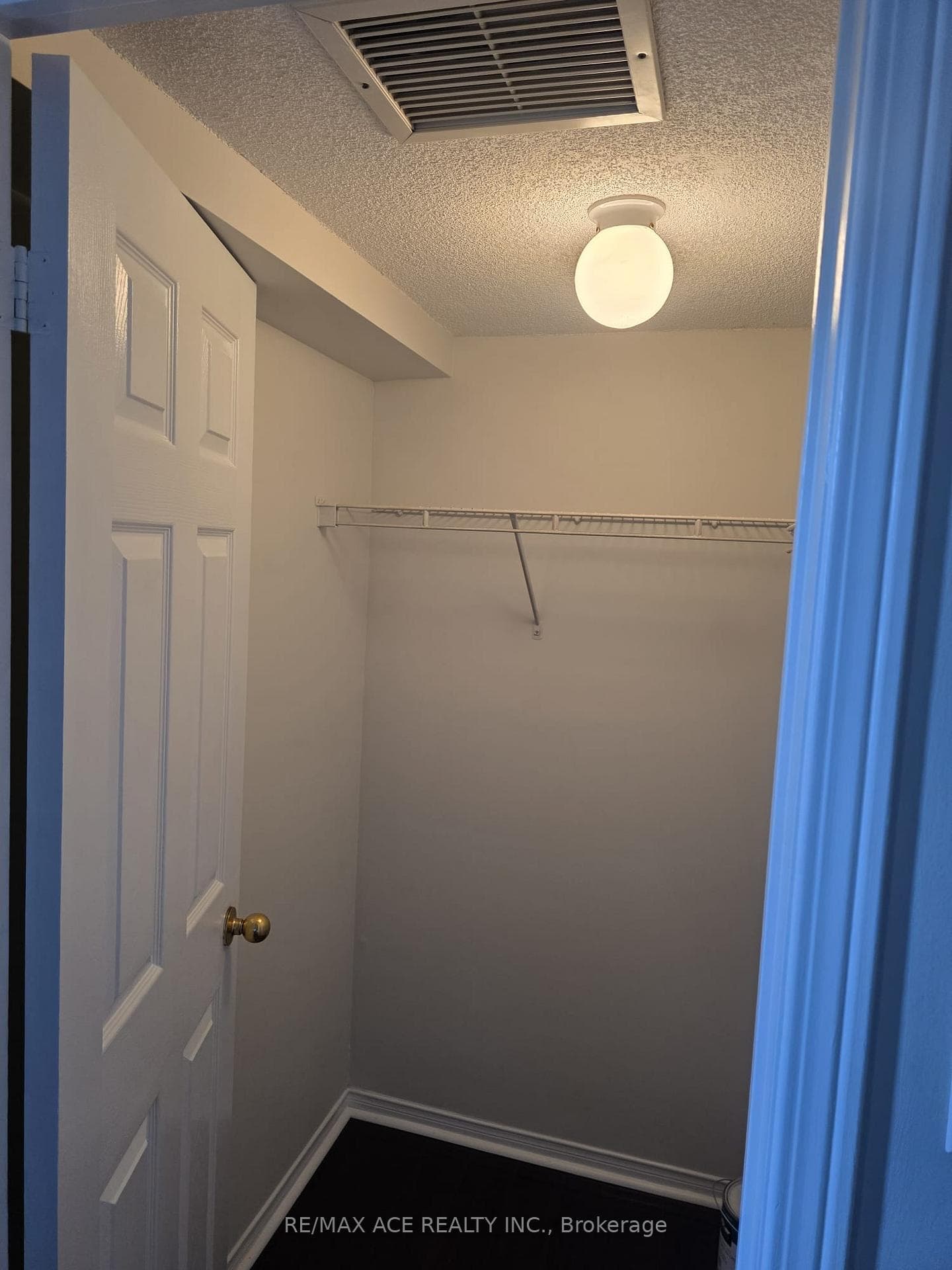 200 Mclevin Avenue Unit 98 photo 12