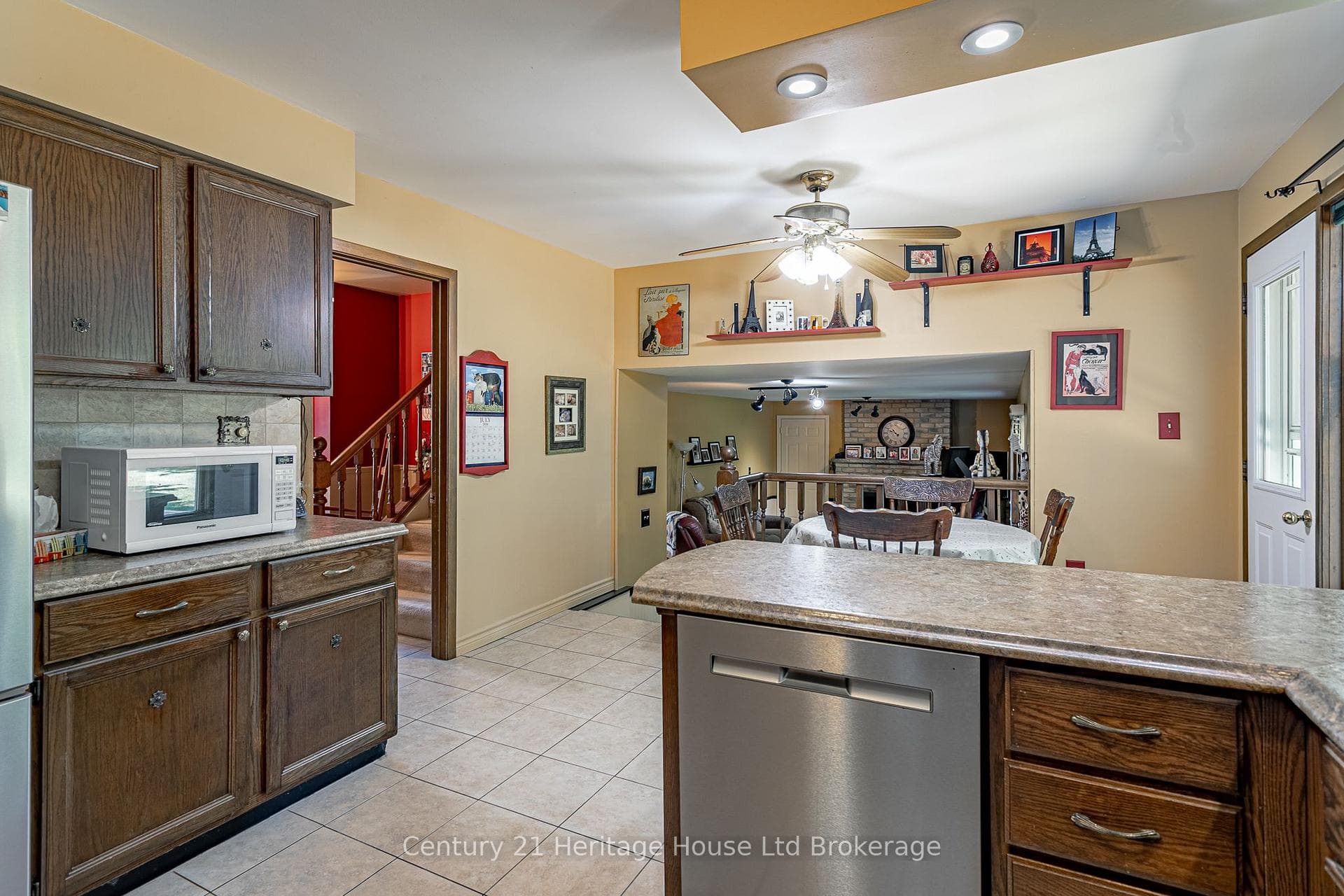 6 Millard Street photo 13