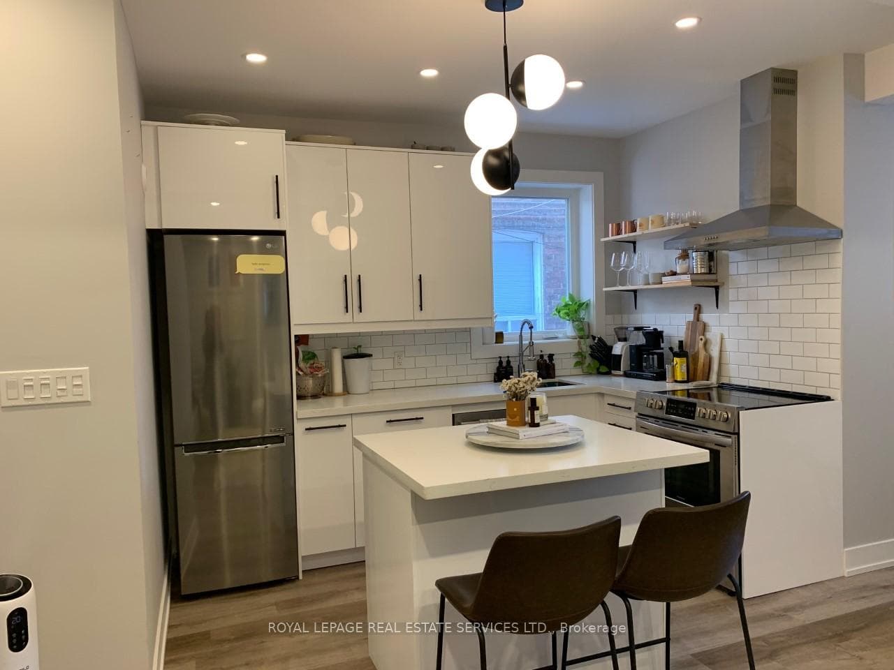 163 High Park Avenue Unit Main photo 1