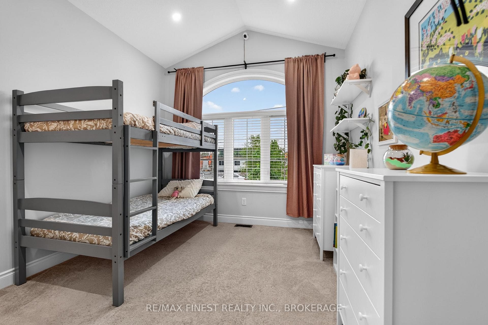 28 Park Crescent photo 13