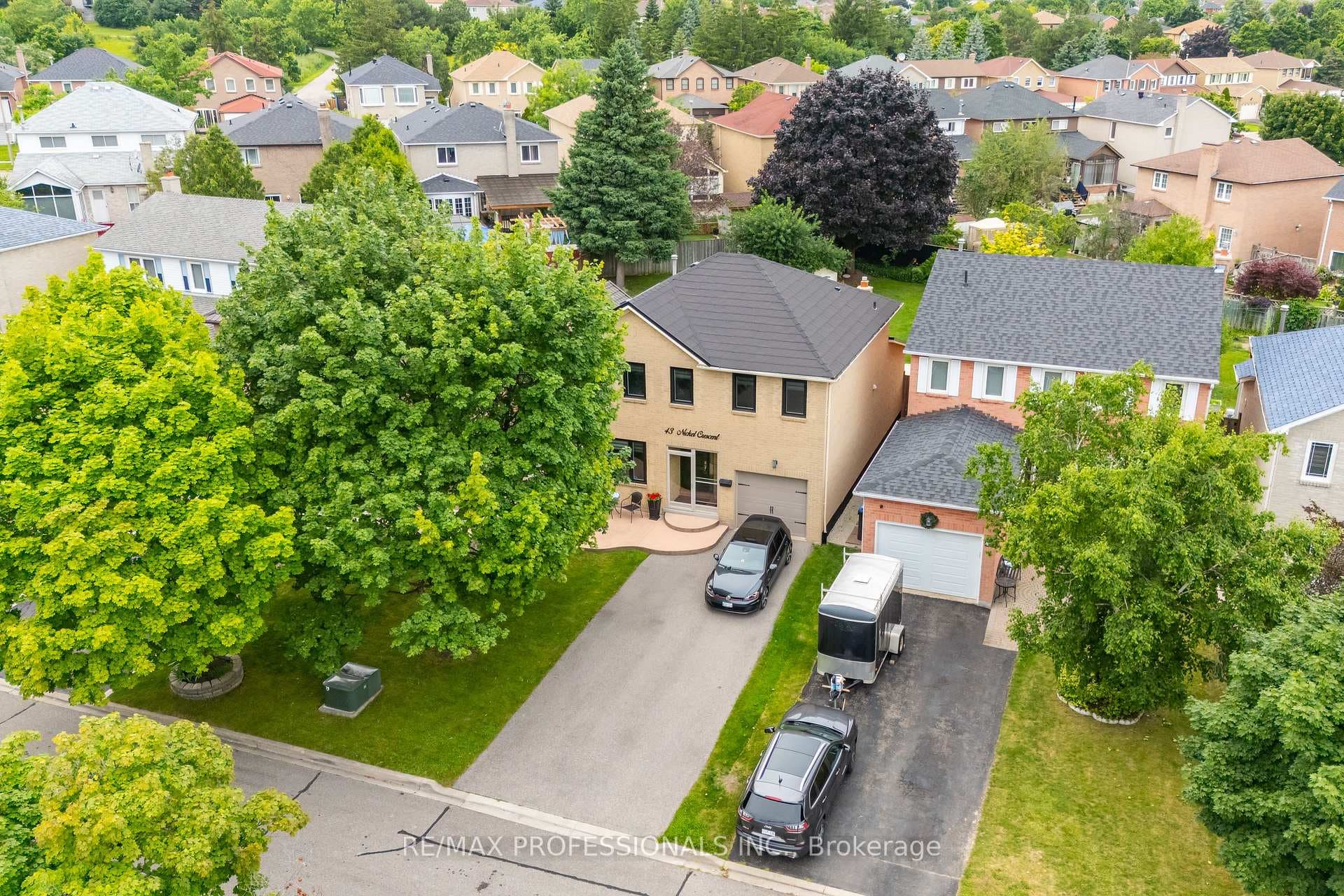 Front - Aerial