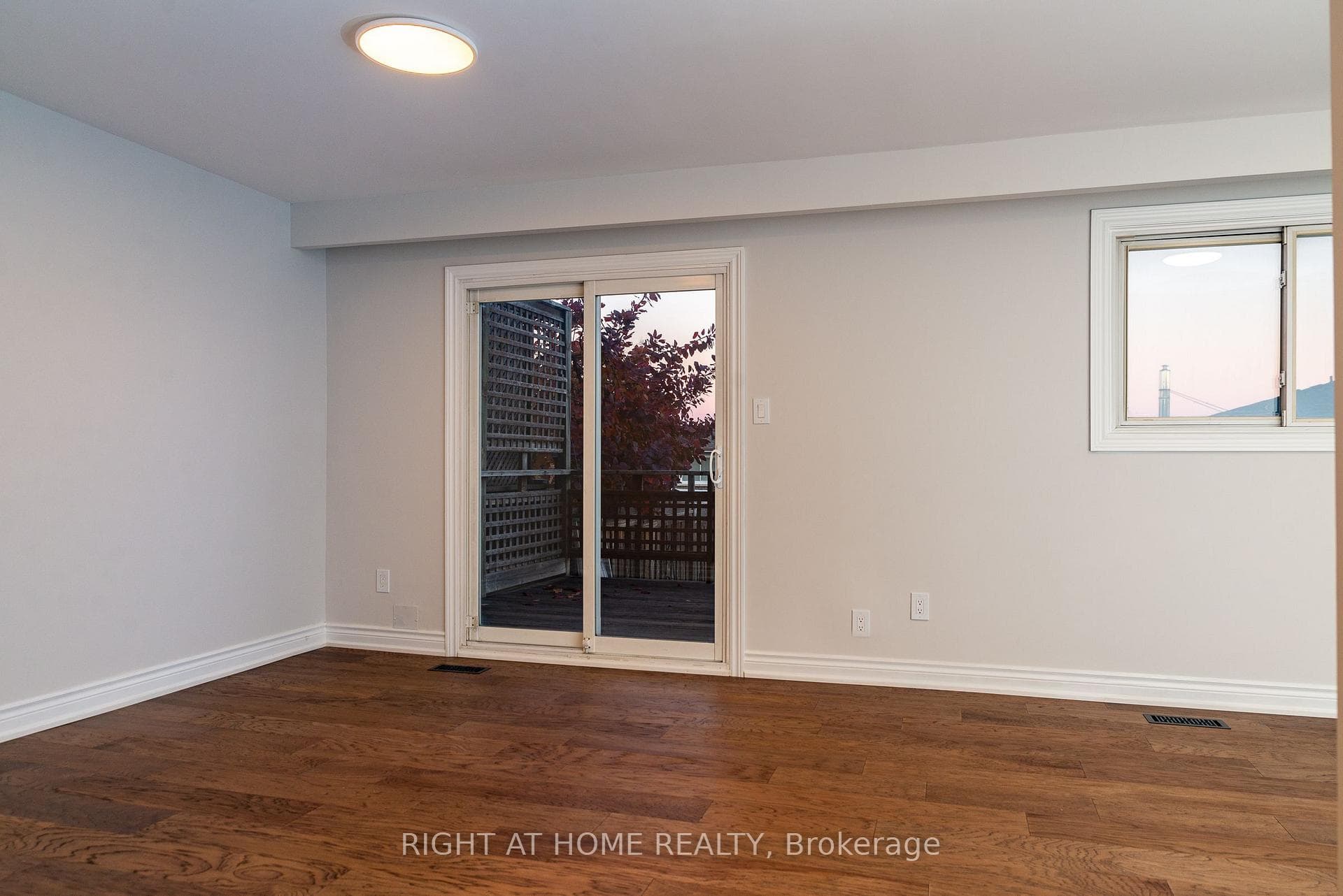 71 Agincourt Road photo 21