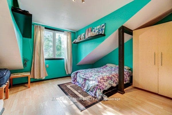 3930 Yonge Street photo 13