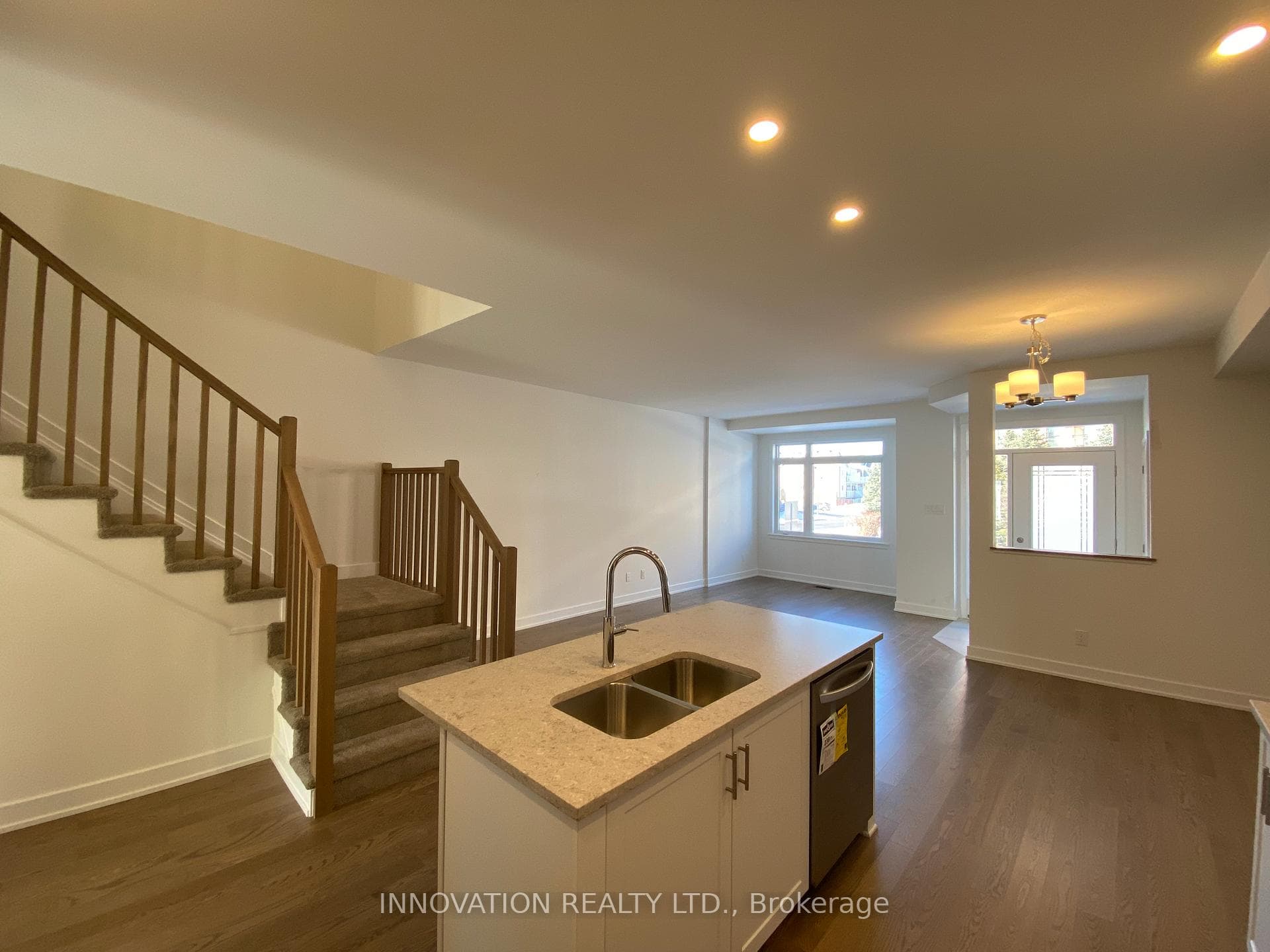 817 ANCIANO Crescent photo 15