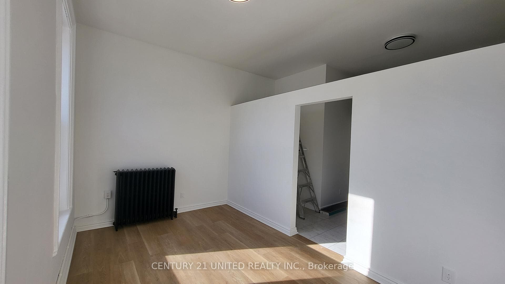 172.5 Hunter Street Unit 11 photo 9