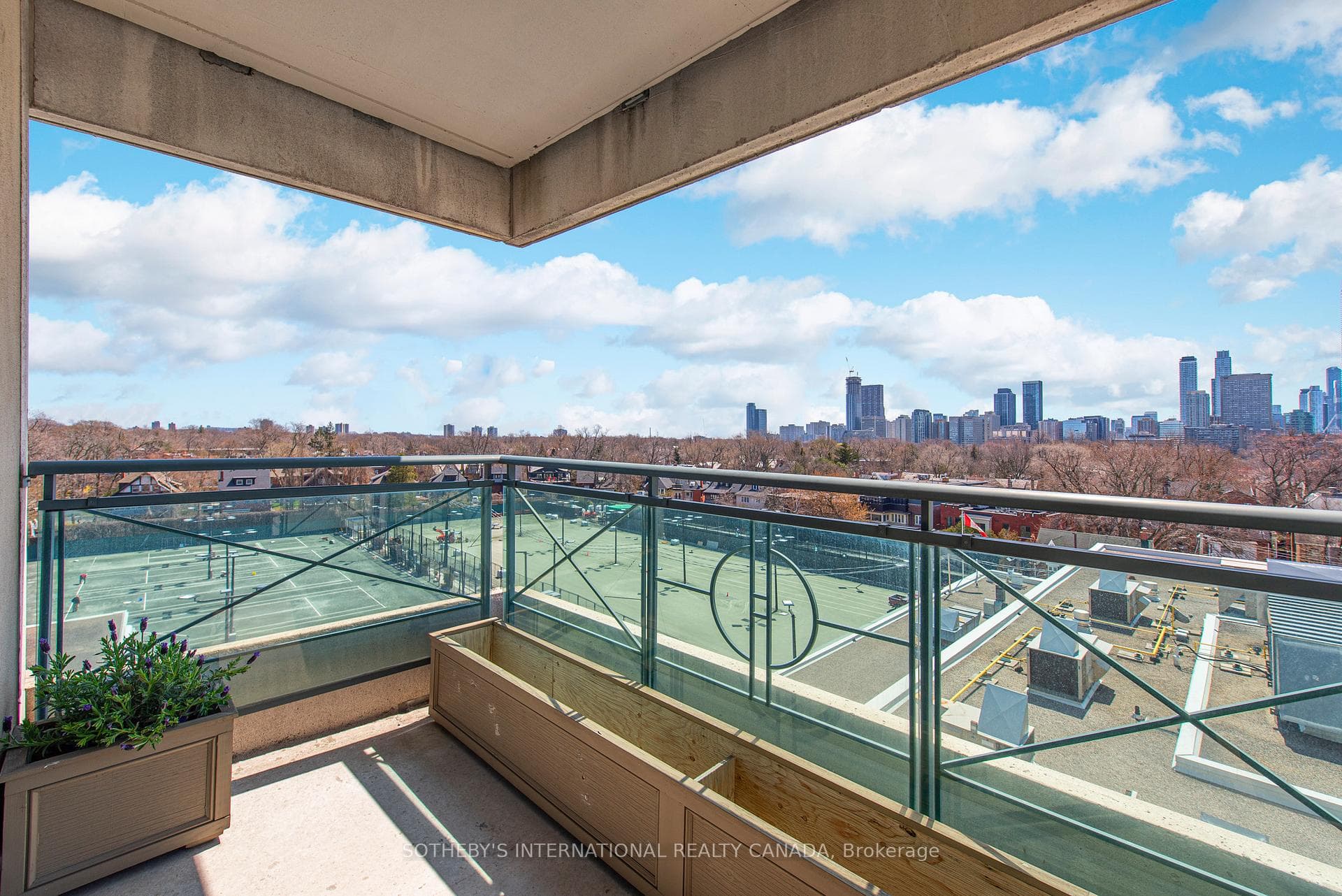 25 Scrivener Square Unit 604 photo 8