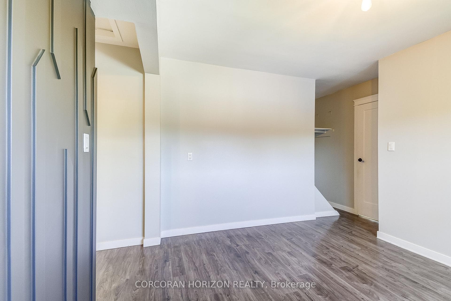 11 Thorncliff Drive photo 21