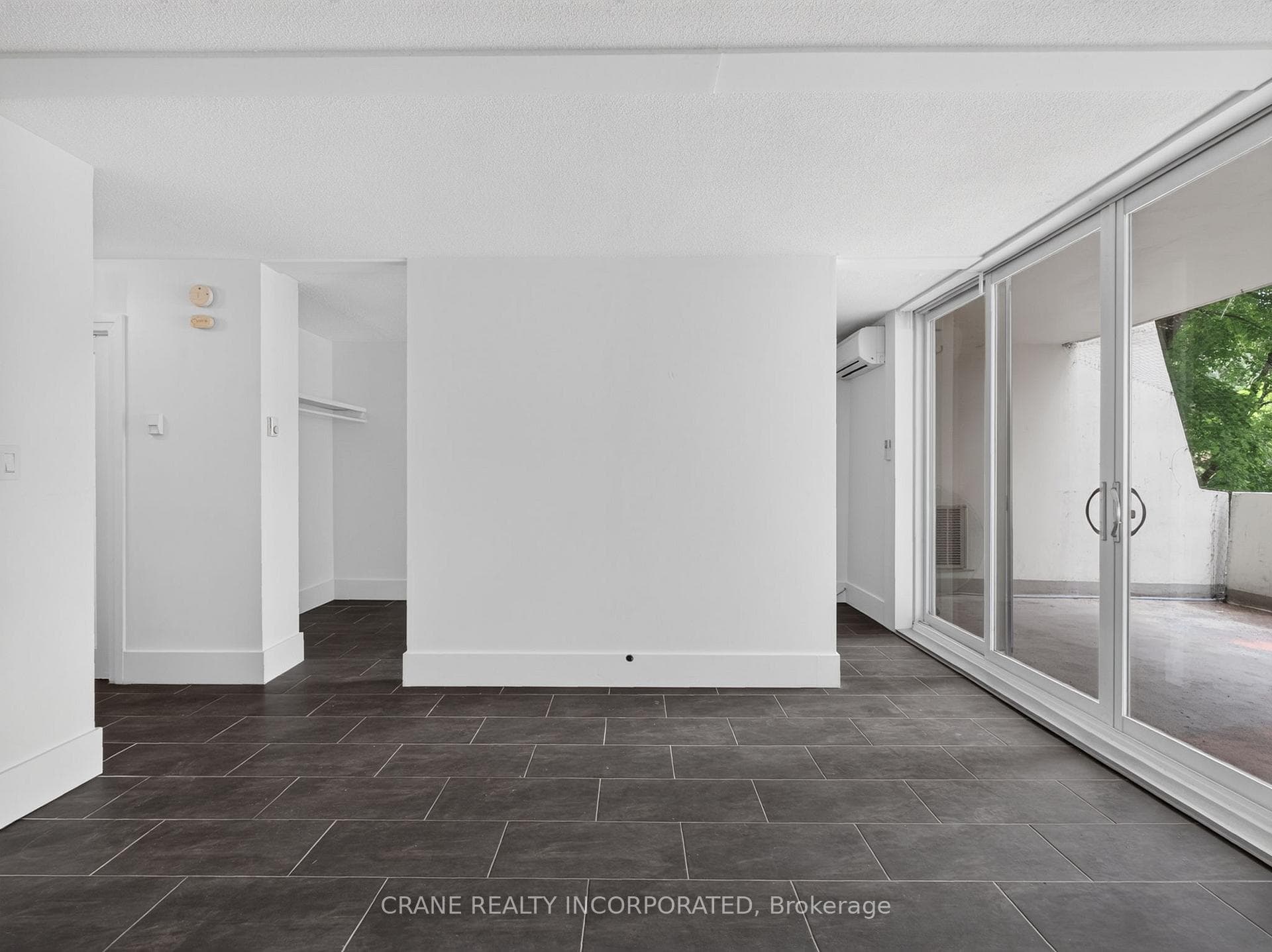 40 Homewood Avenue Unit 210 photo 13