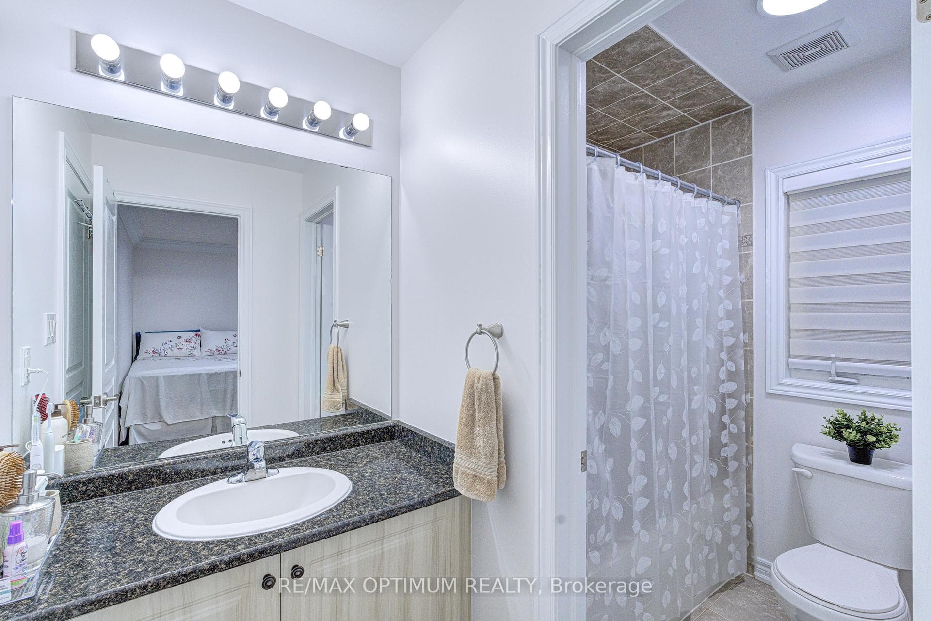 46 Sliprock Crescent photo 33