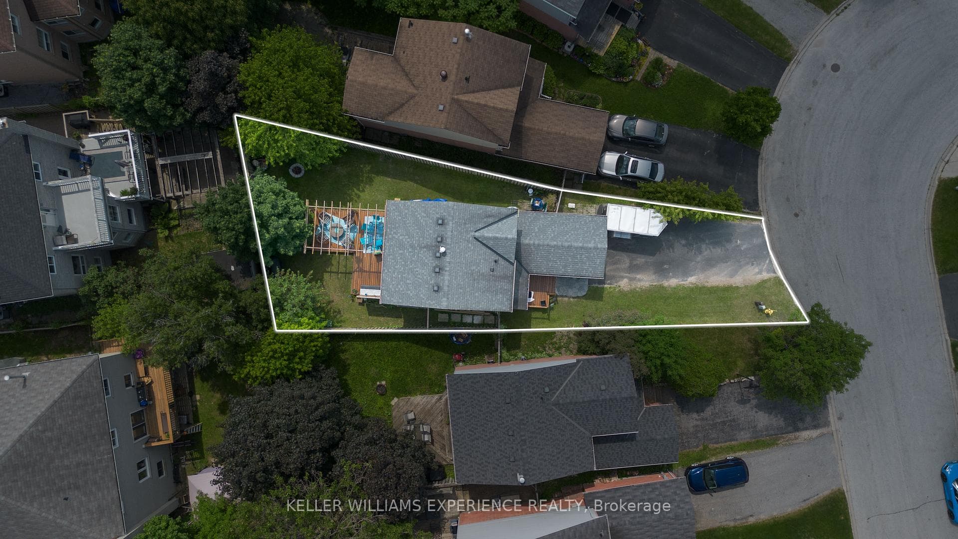 46 Hadden Crescent photo 16