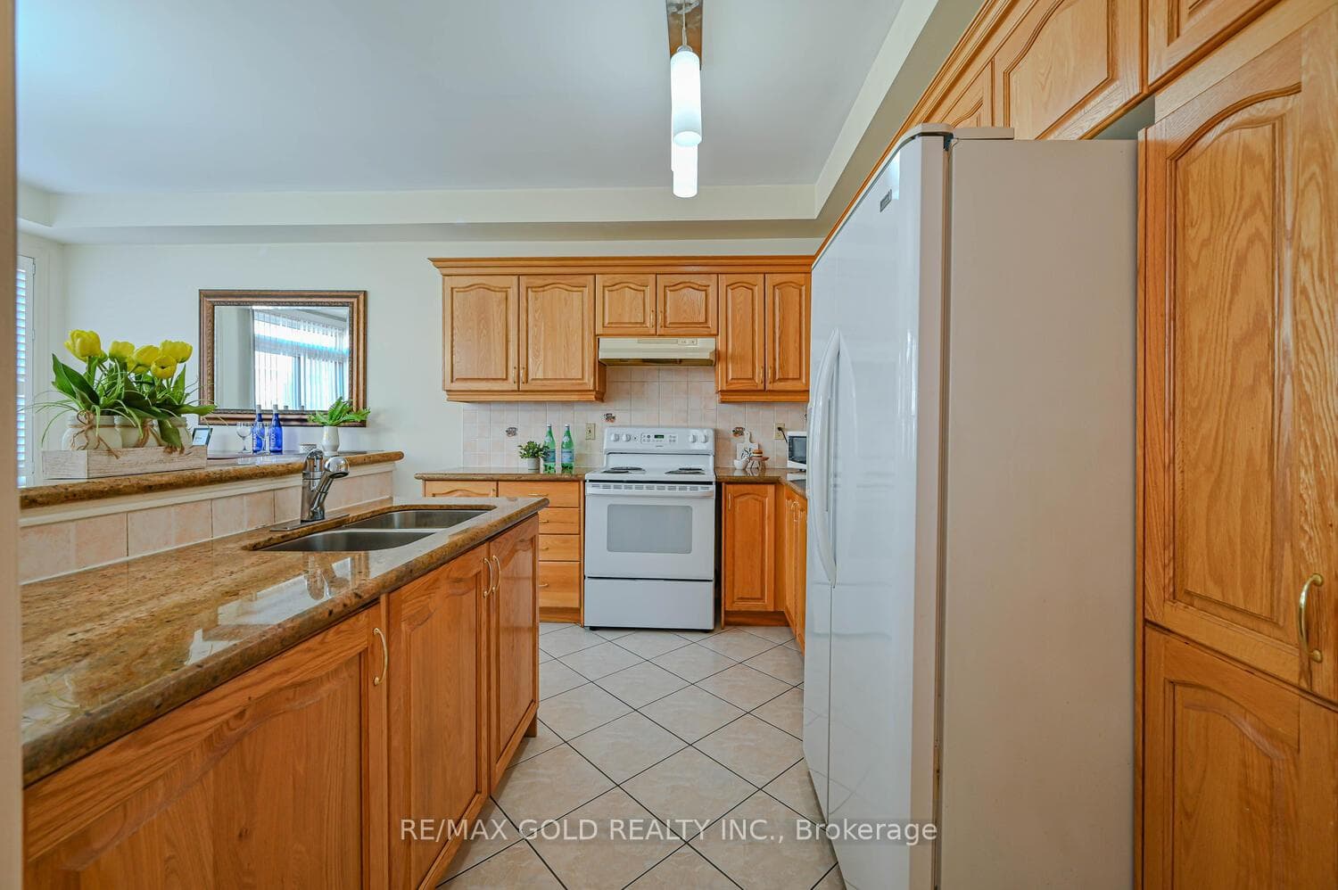 143 Thorndale Road photo 8