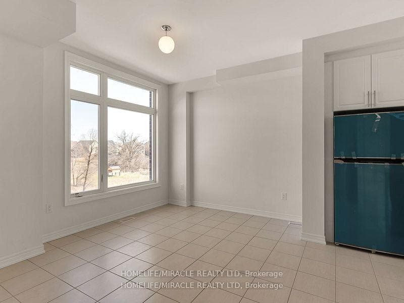 18 Queenpost Drive photo 11
