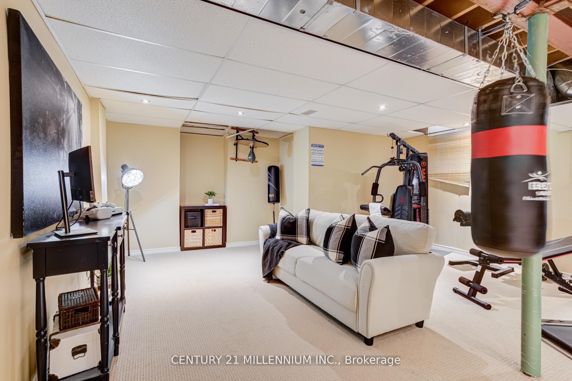 327 Perry Road photo 35
