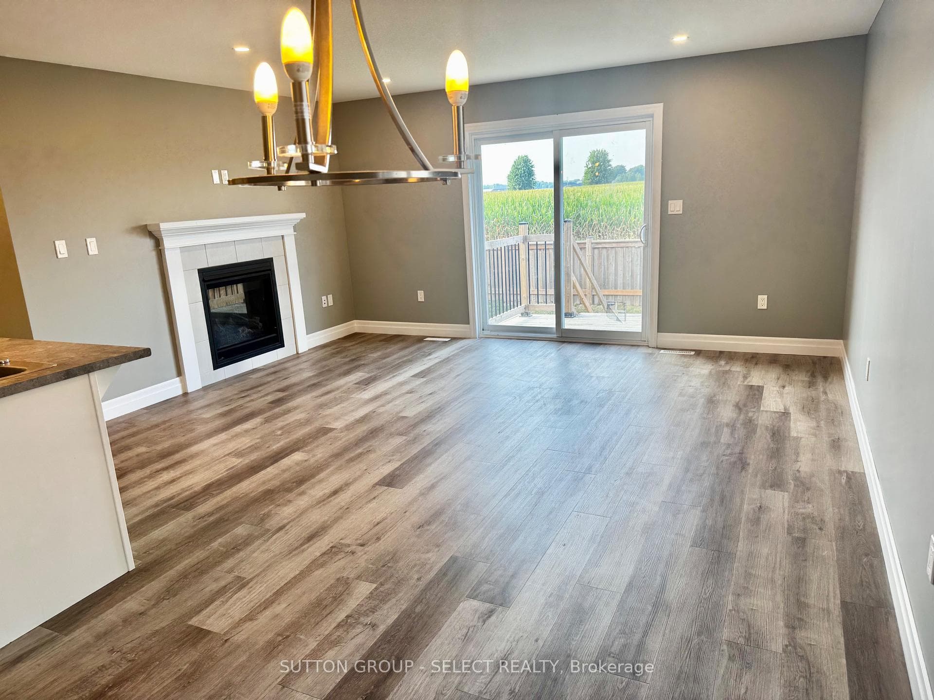 108 Gilmour Drive photo 5