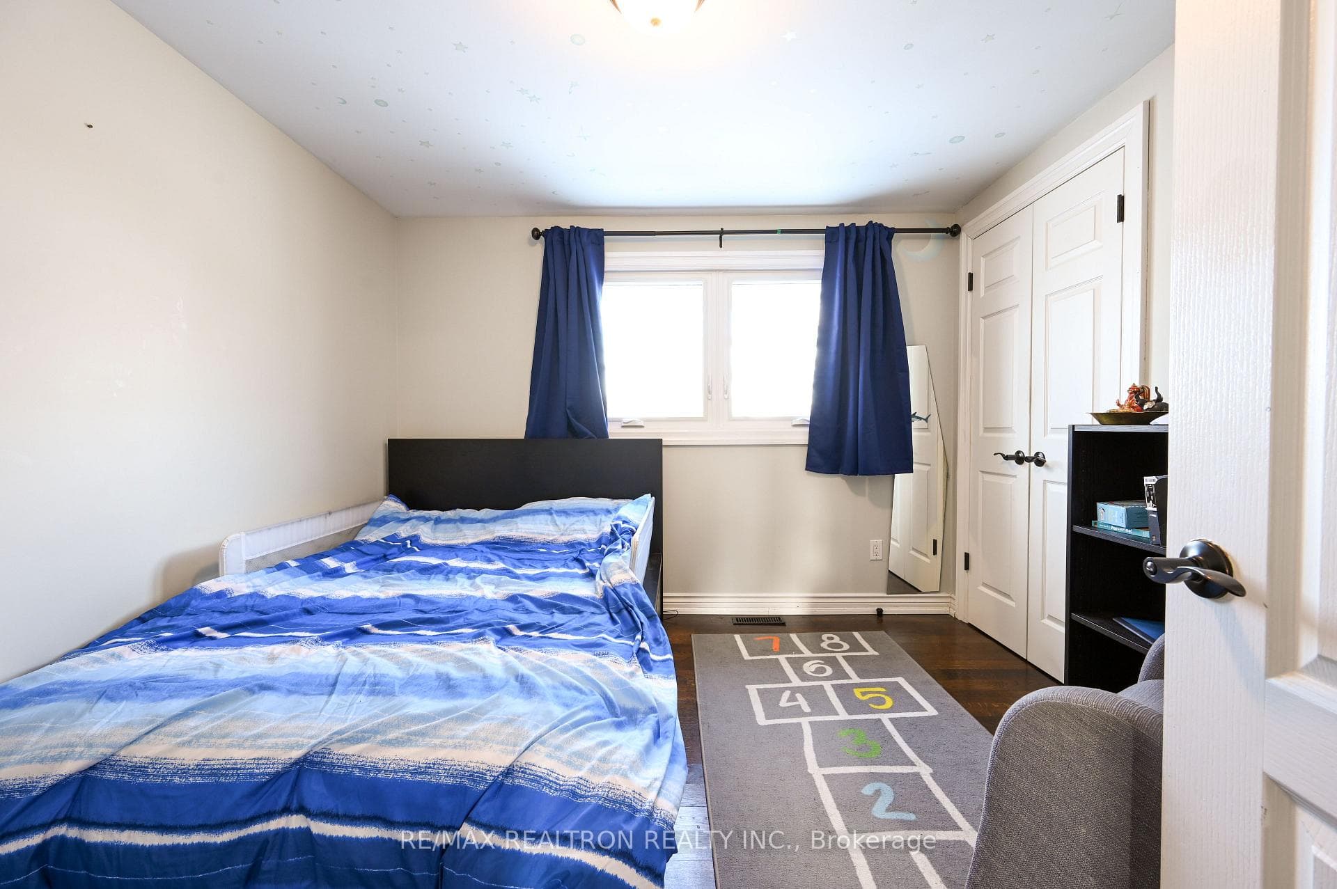 11 Midhurst Drive Unit Main photo 33