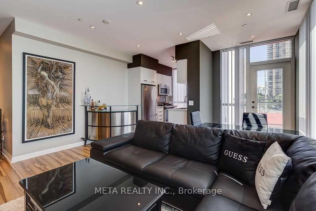 75 Eglinton Avenue Unit 201 photo 22