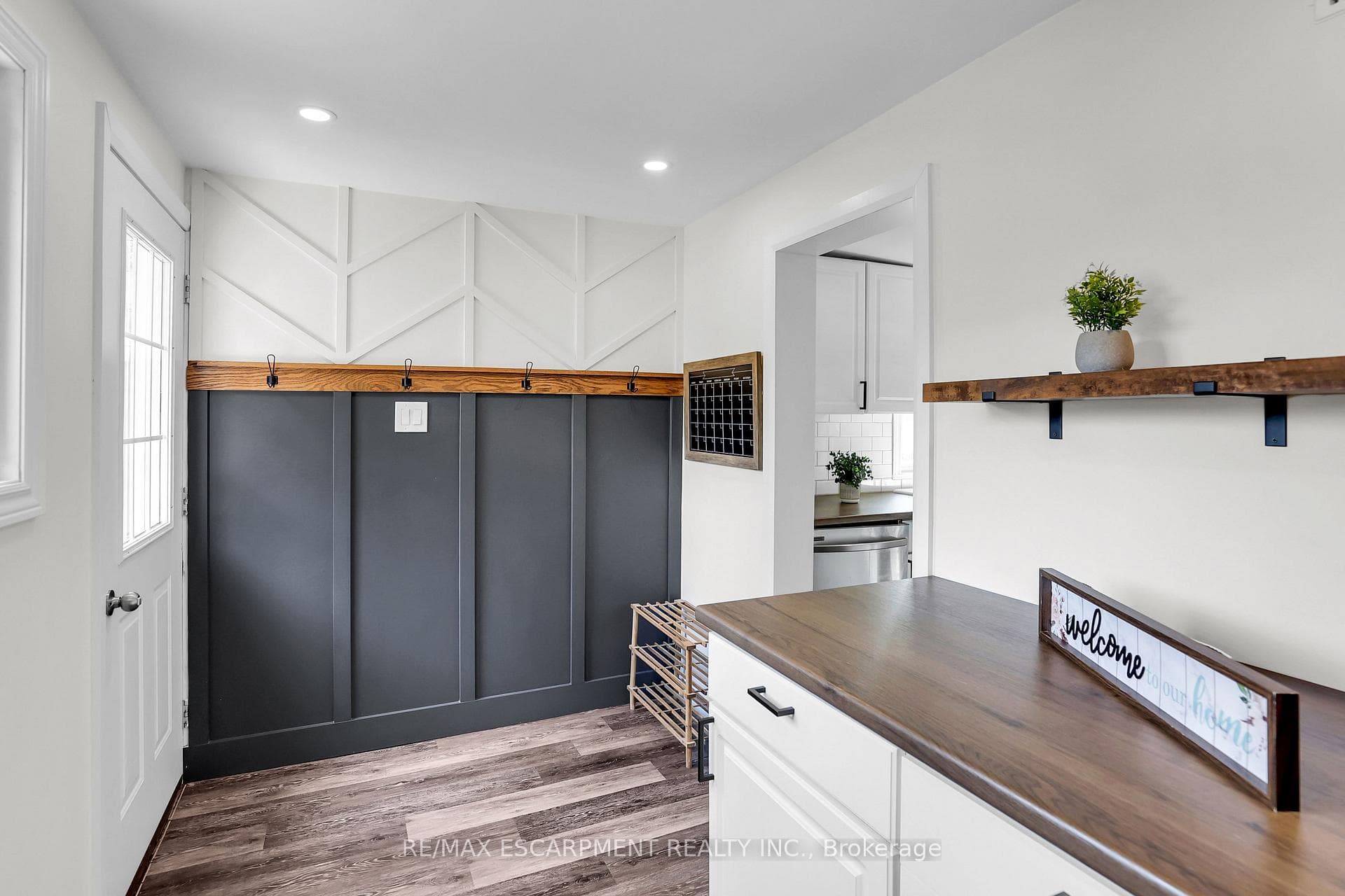 136 South Street photo 13
