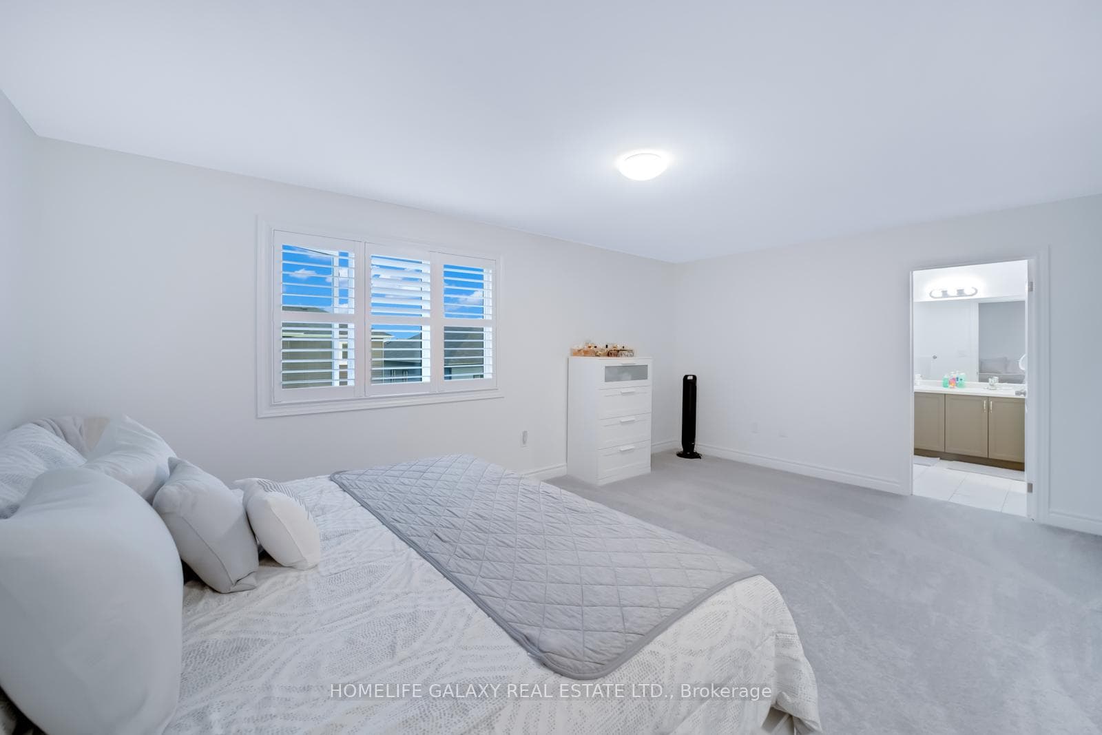 8 Millcreek Drive photo 24