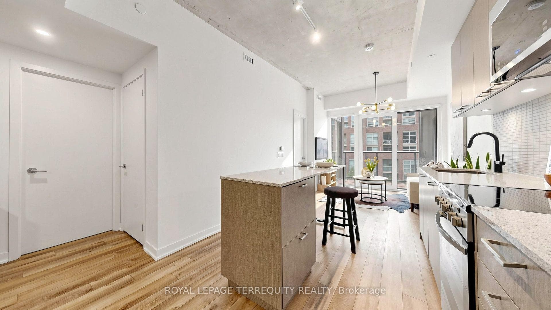 1808 St Clair Avenue Unit 510 photo 11