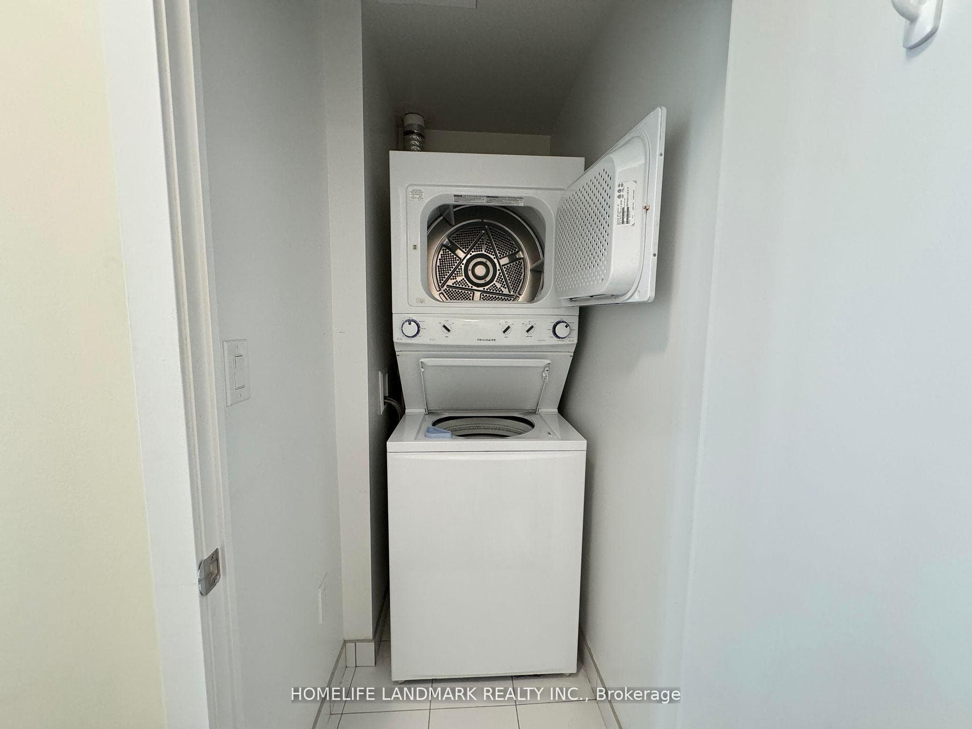 66 Forest Manor Road Unit 1612 photo 16