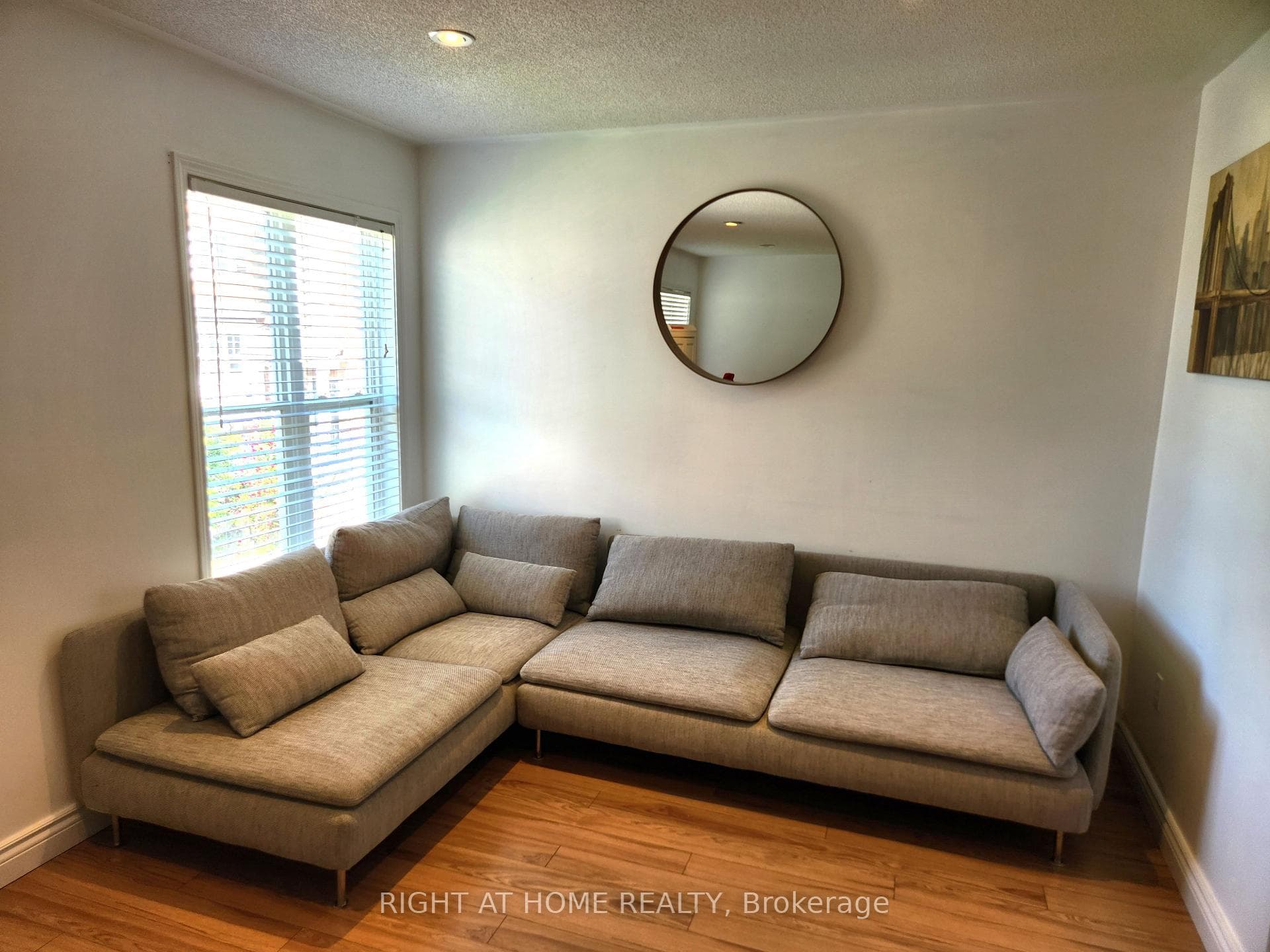 5980 Whitehorn Avenue Unit 152 photo 7