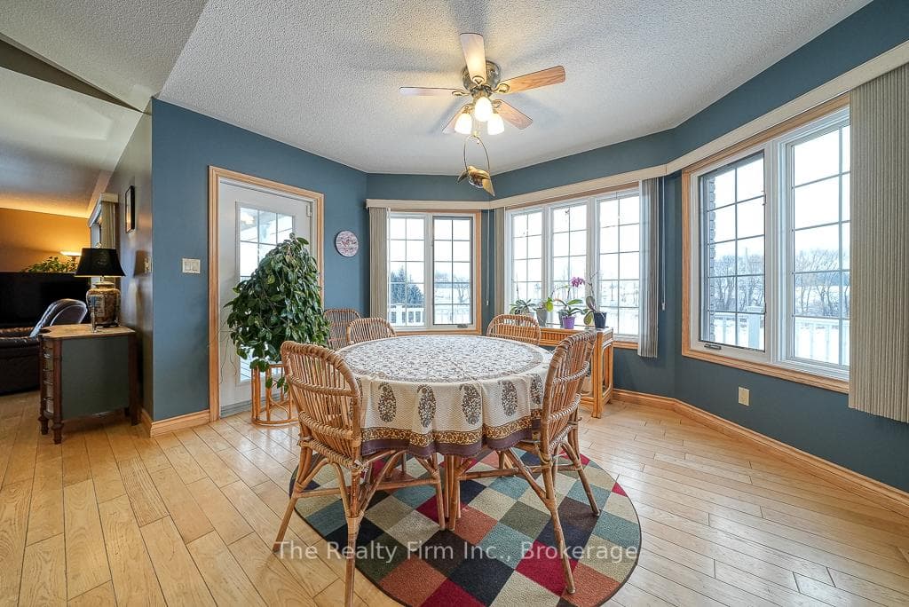 Breakfast nook with doors to the deck