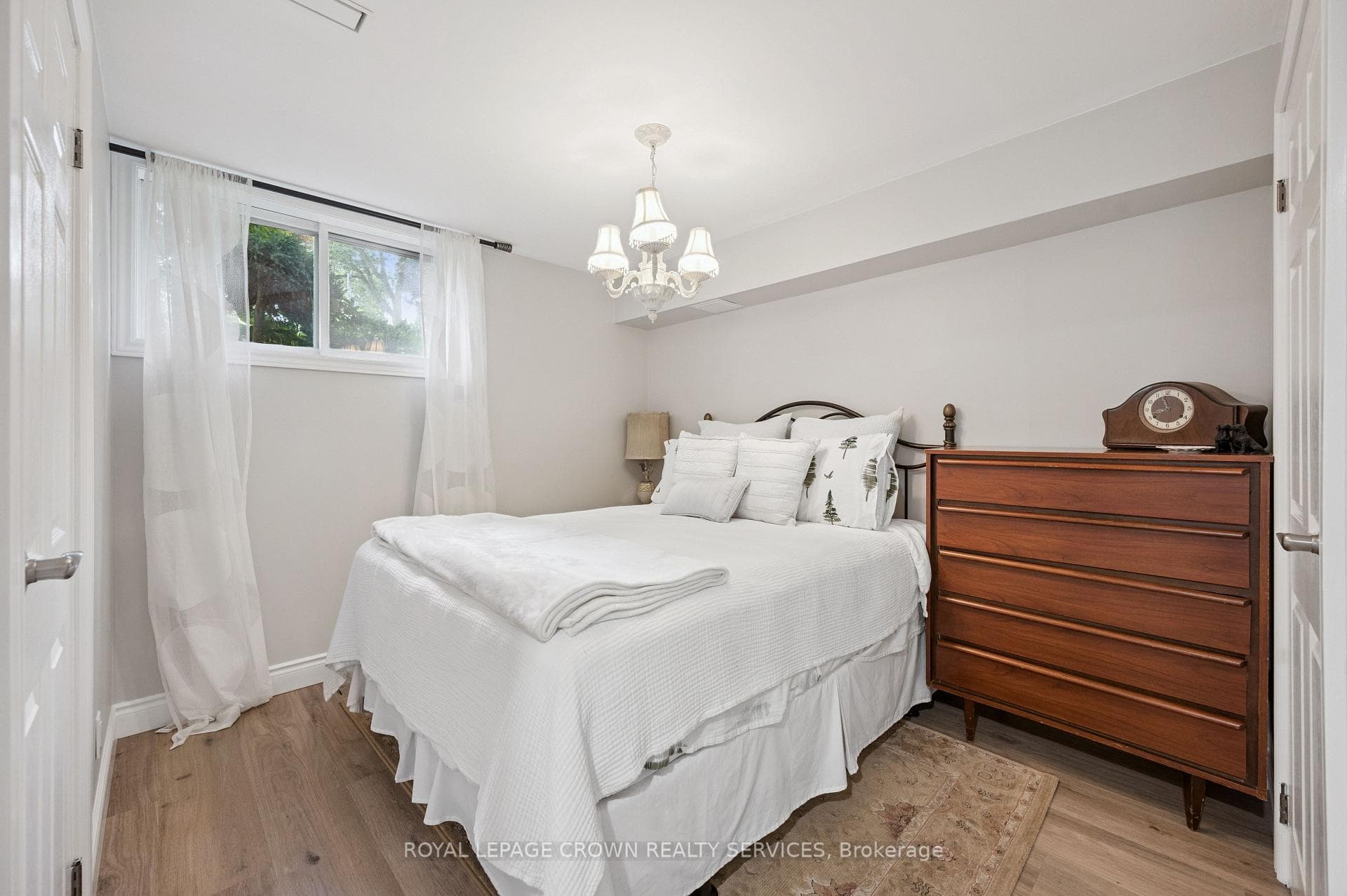 130 Blenheim Road photo 15