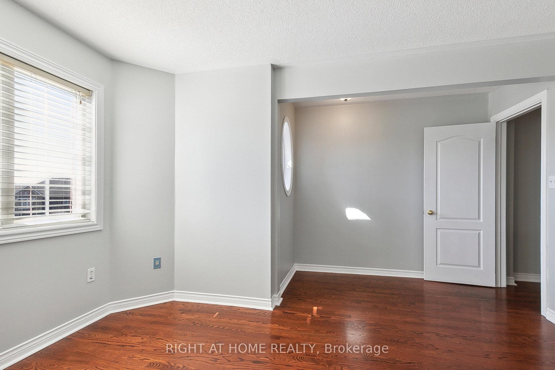 43 Nobbs Drive photo 26