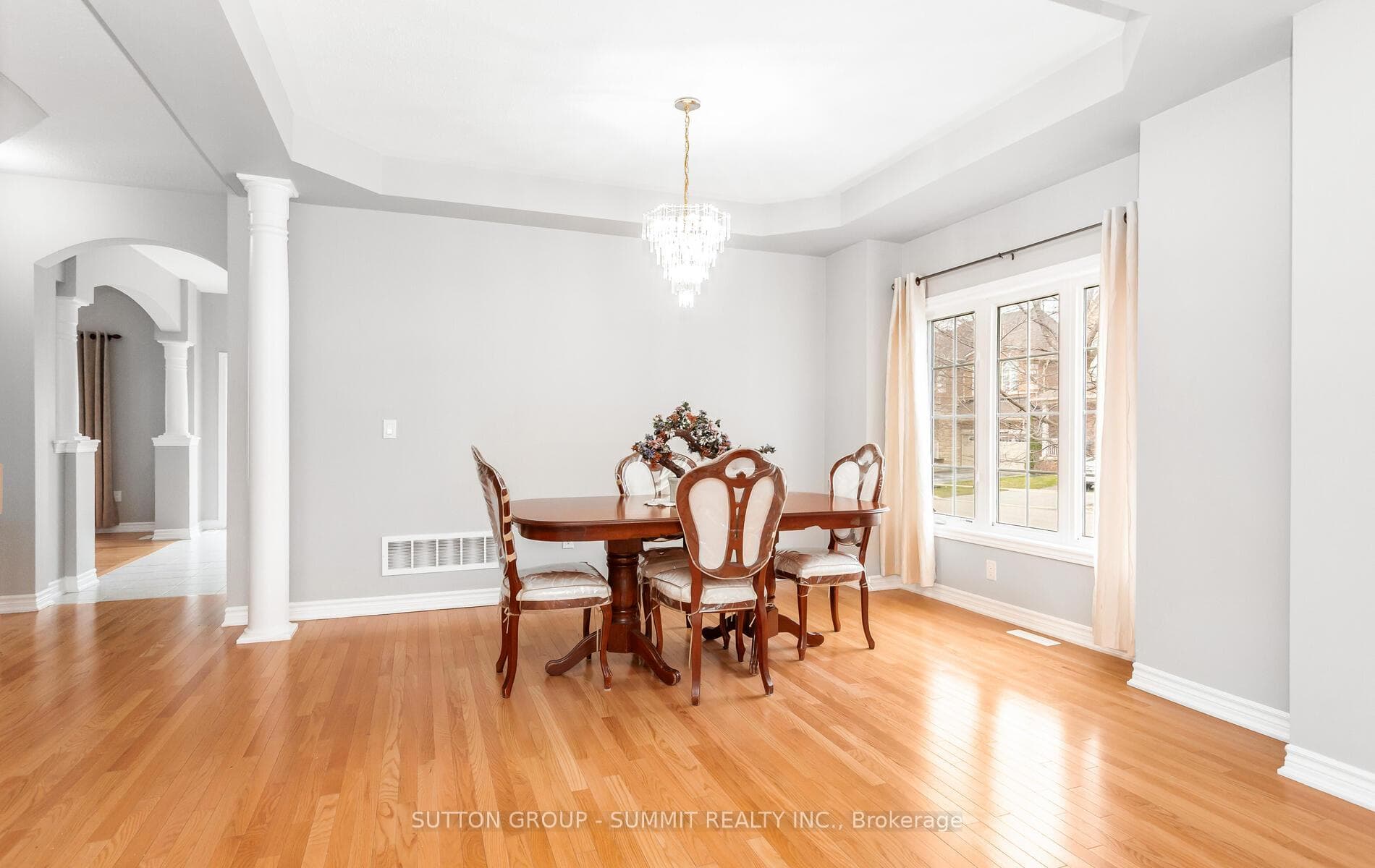 10 Elmcrest Drive photo 6