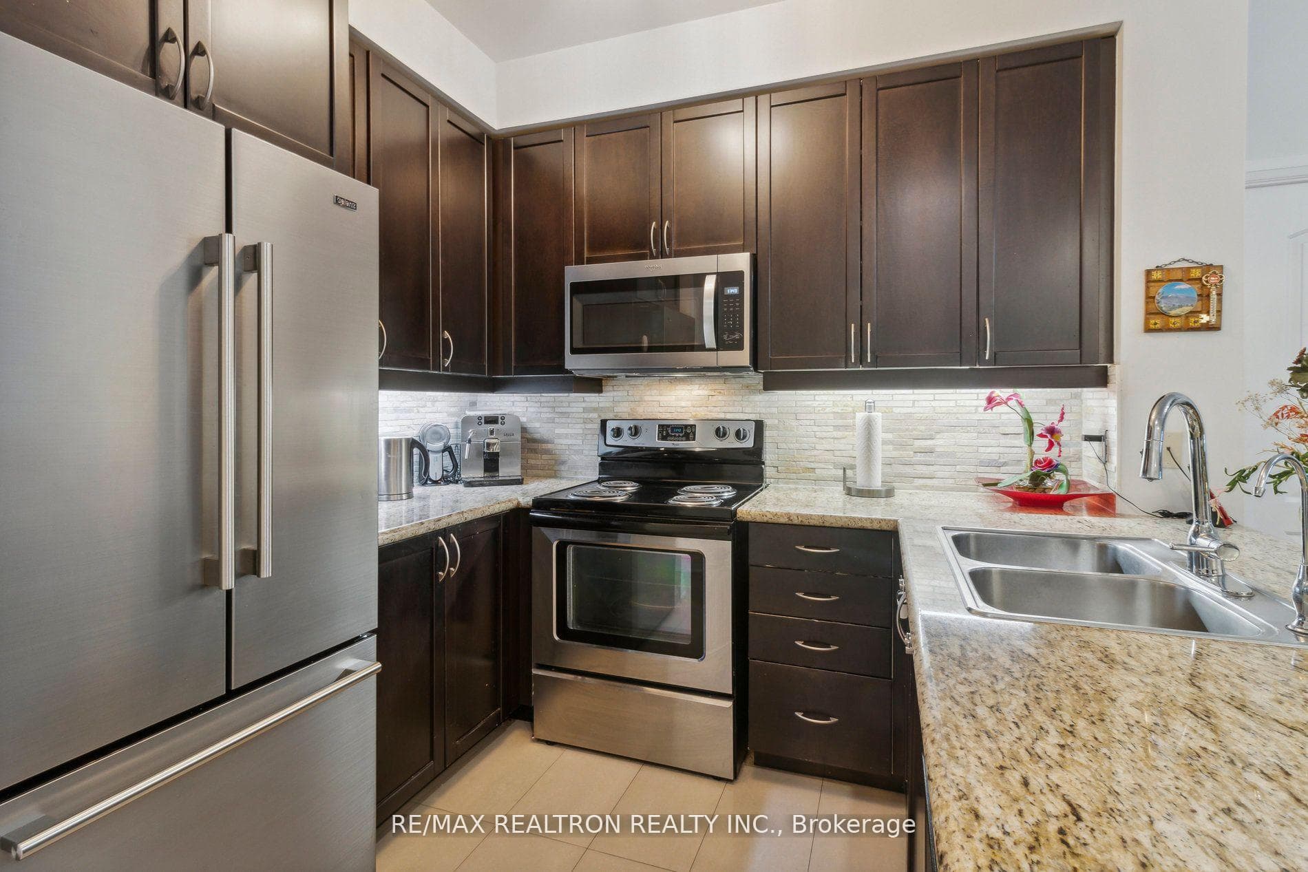20 North Park Road Unit 1204 photo 6