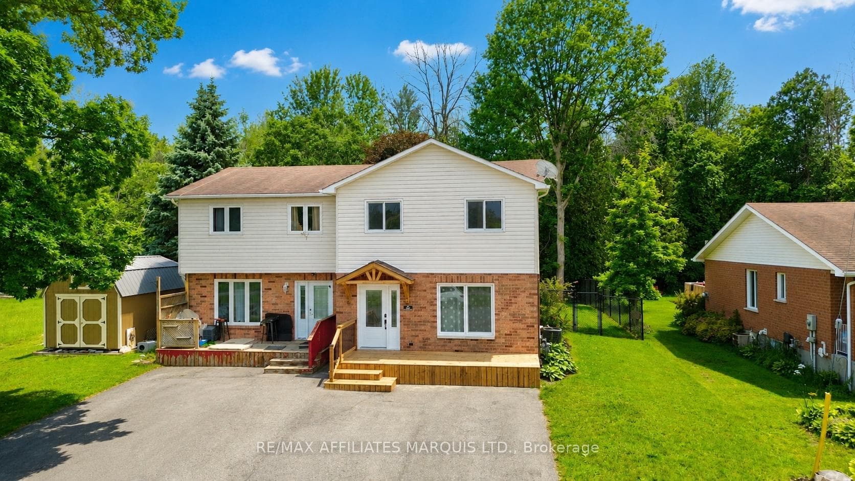 57 Farran Drive photo 1