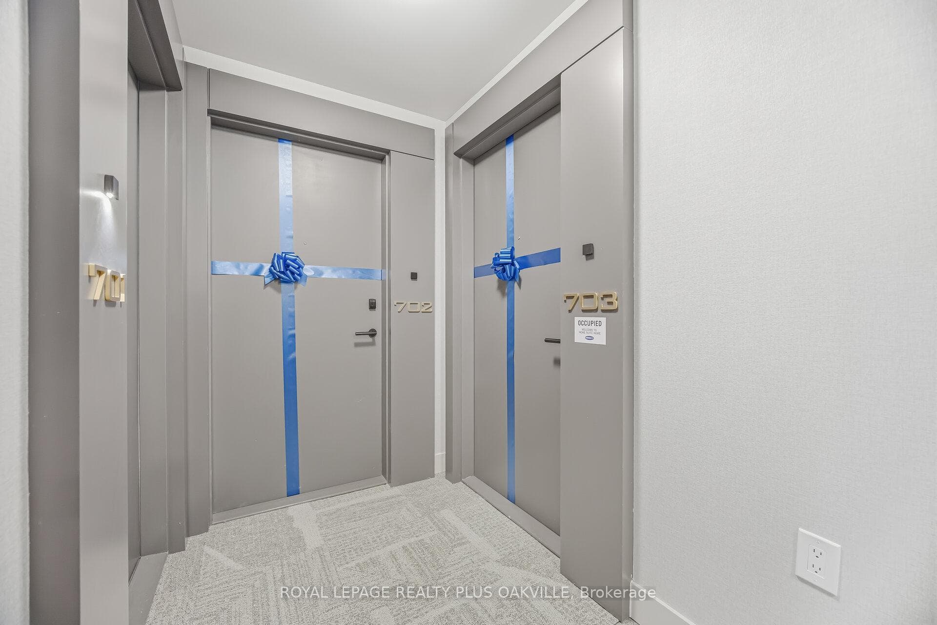 2088 James Street Unit 703 photo 6