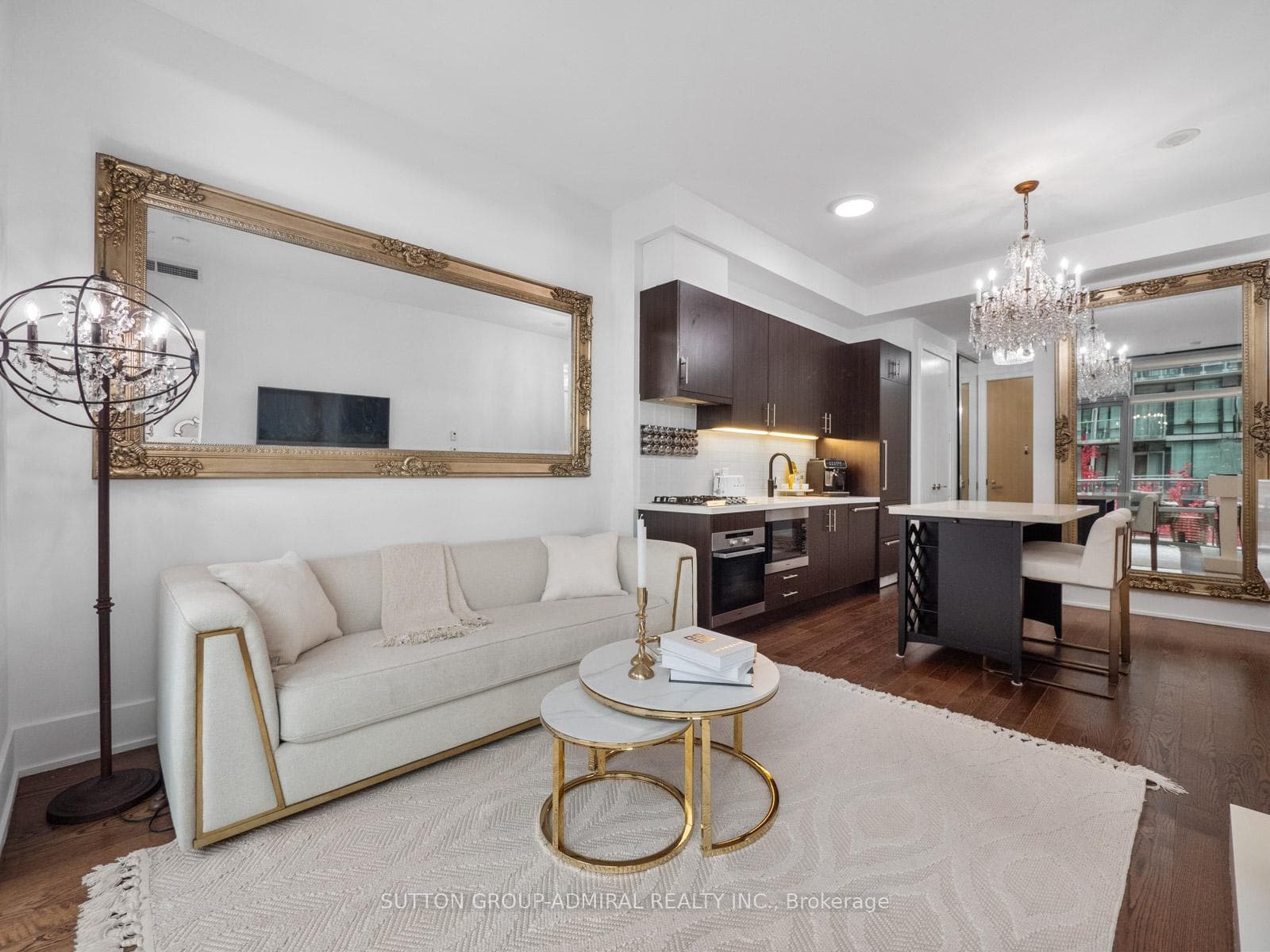 39 Queens Quay Unit 525 photo 16