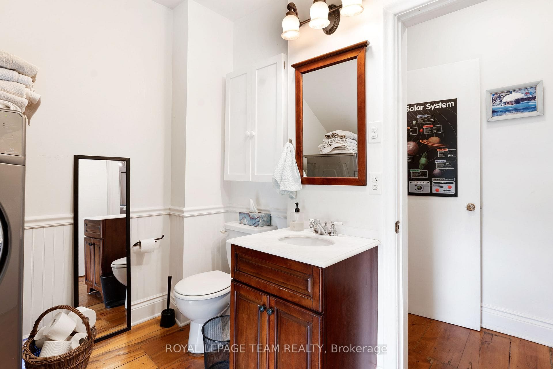 715 River Road photo 18