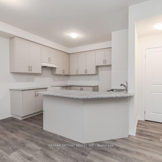 80 Knotsberry Circle Unit 71 photo 4