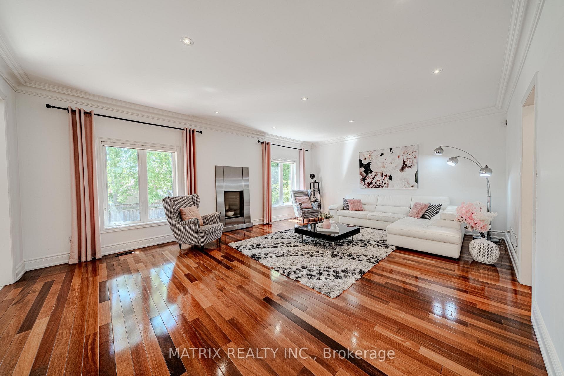 909 Rushton Road photo 12