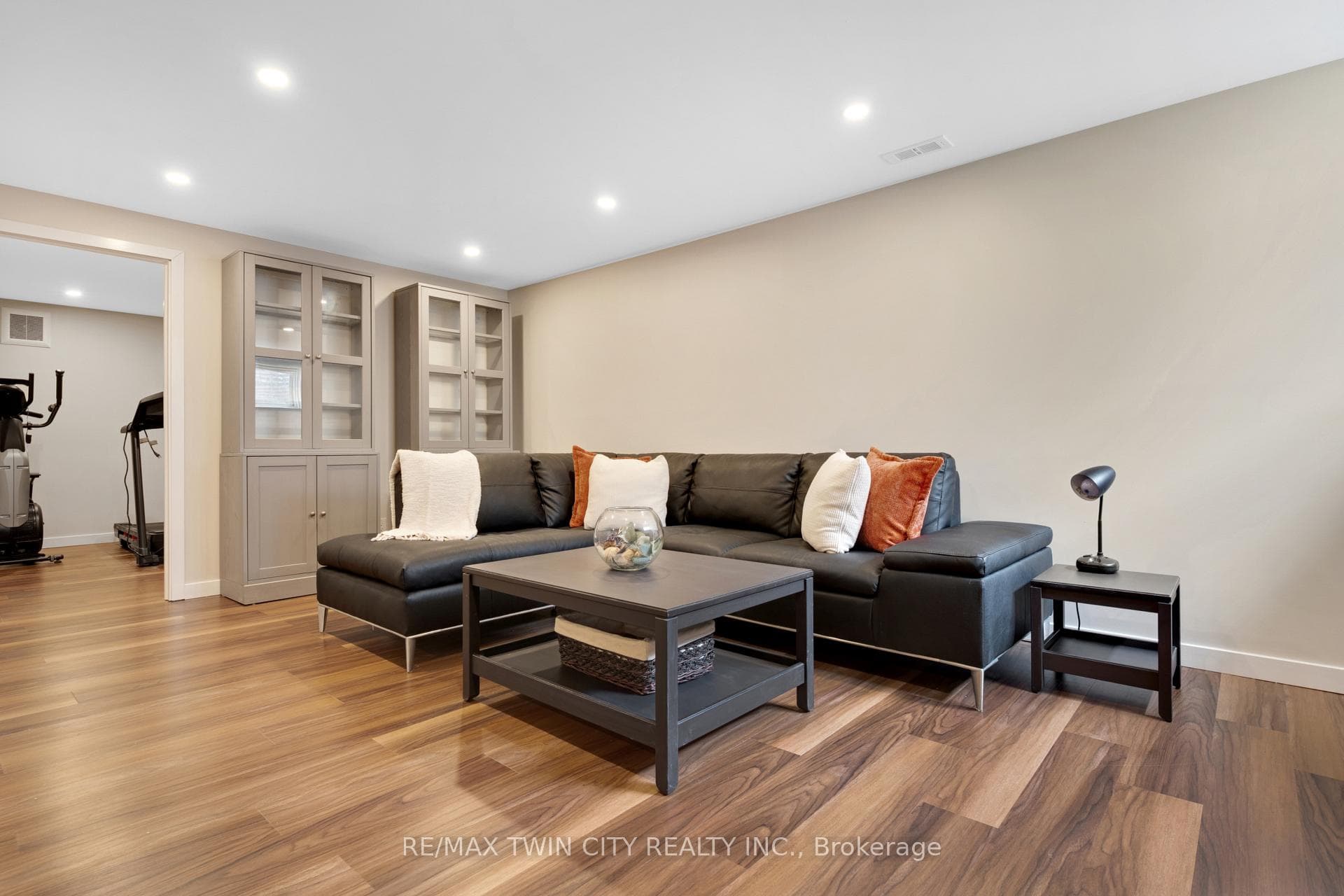 514 Birchleaf Walk photo 40