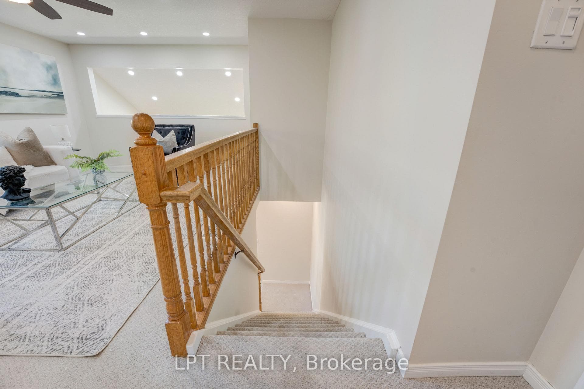 795 Laurelwood Drive Unit 13 photo 35