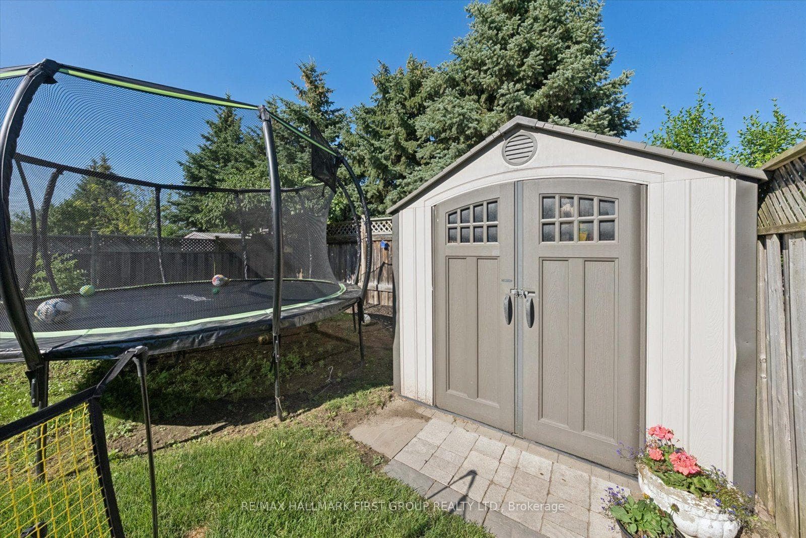 19 Harrongate Place photo 44