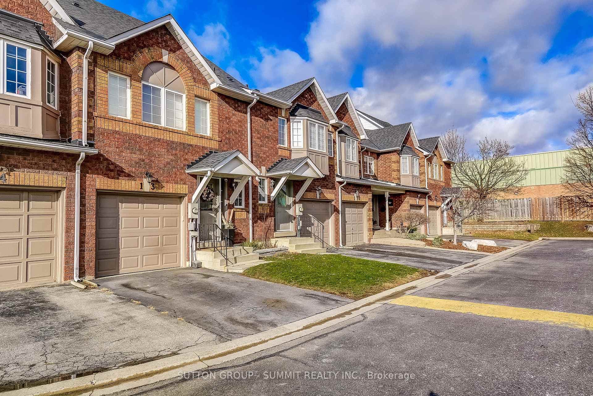 1425 Abbeywood Drive Unit 10 photo 3