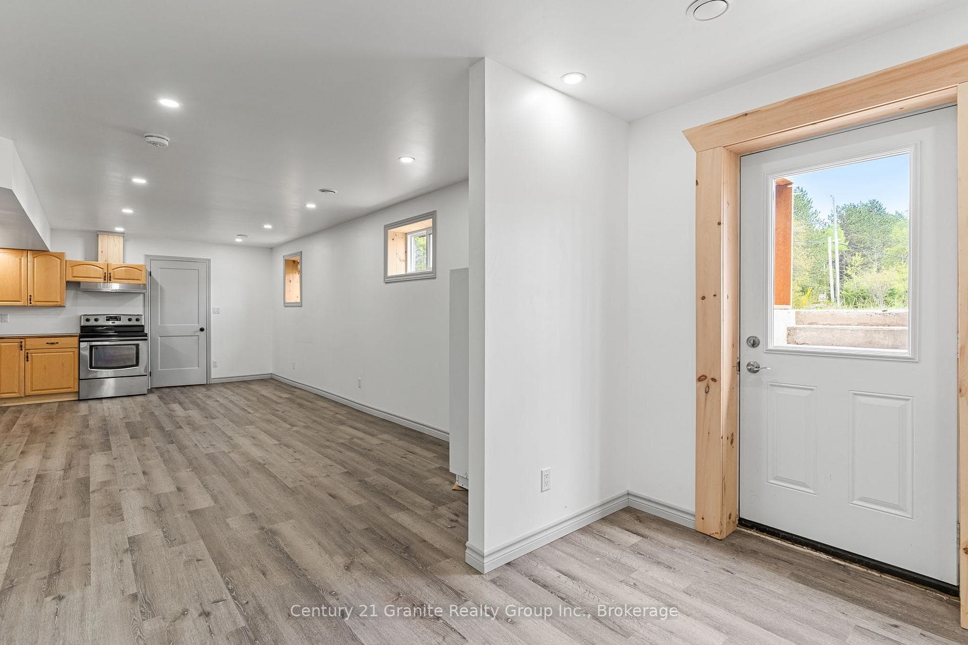 Lower Level Separate Entrance