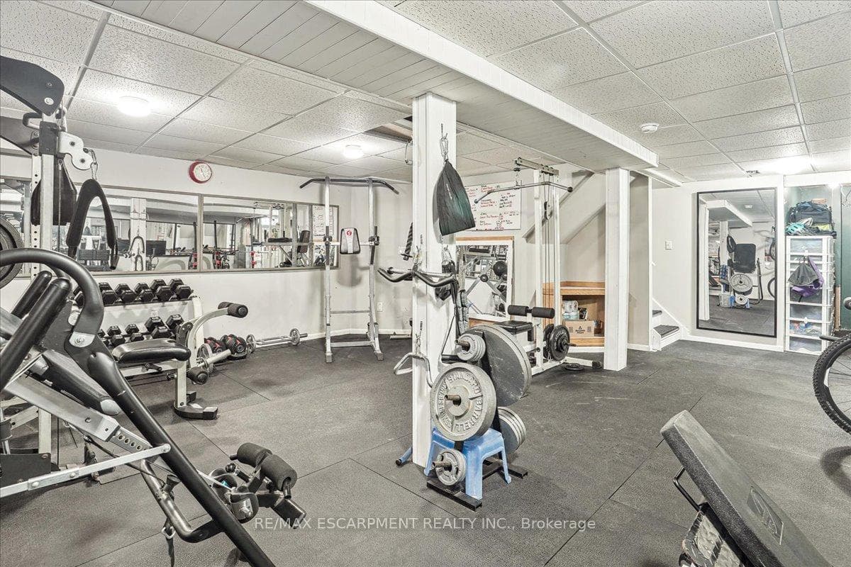 131 Valridge Drive photo 36