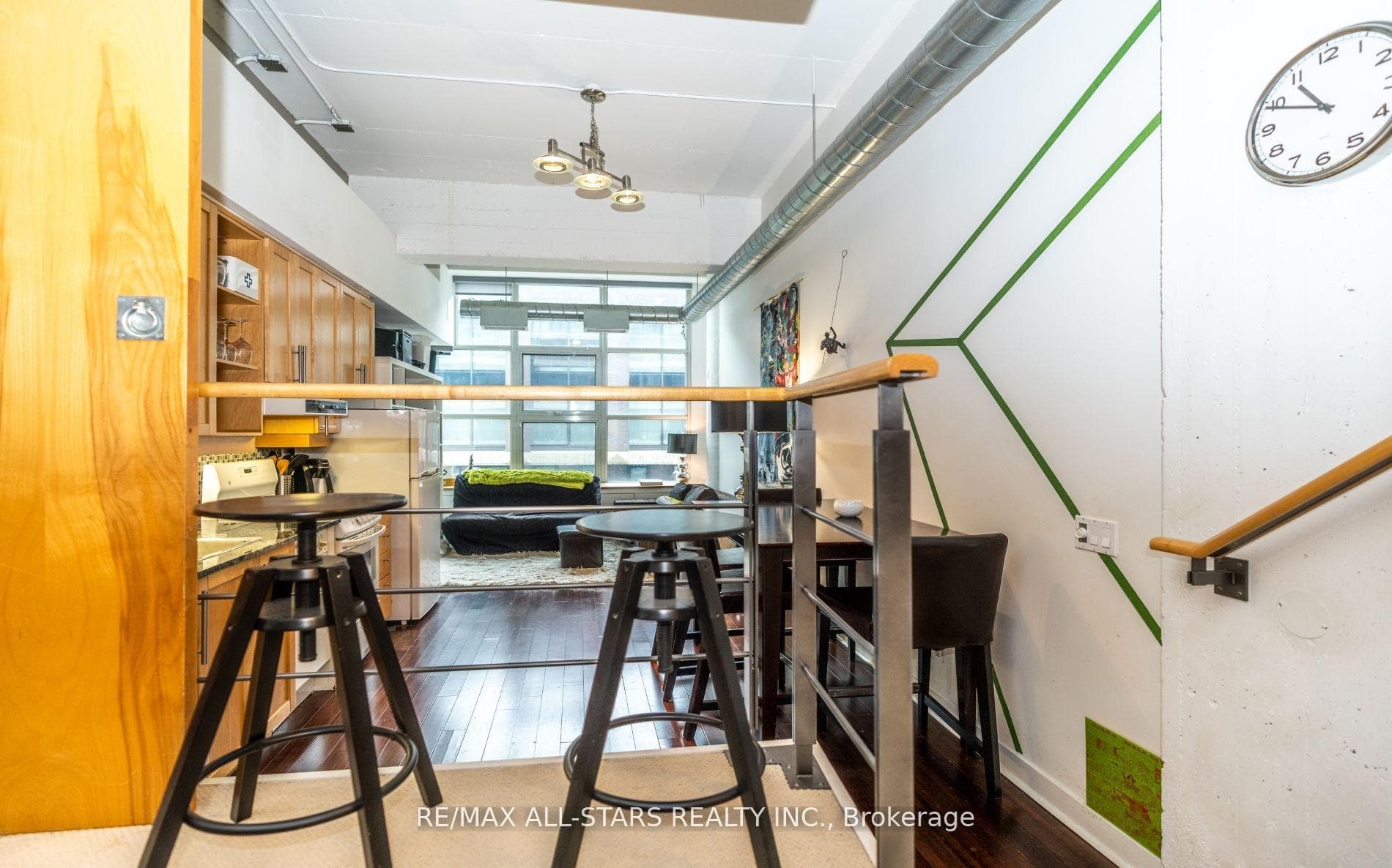 155 Dalhousie Street Unit 827 photo 6