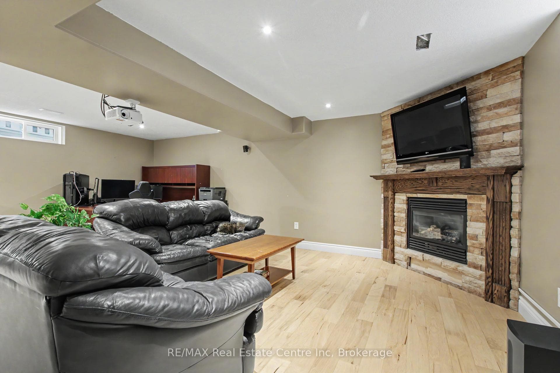 50 Forler Street photo 33