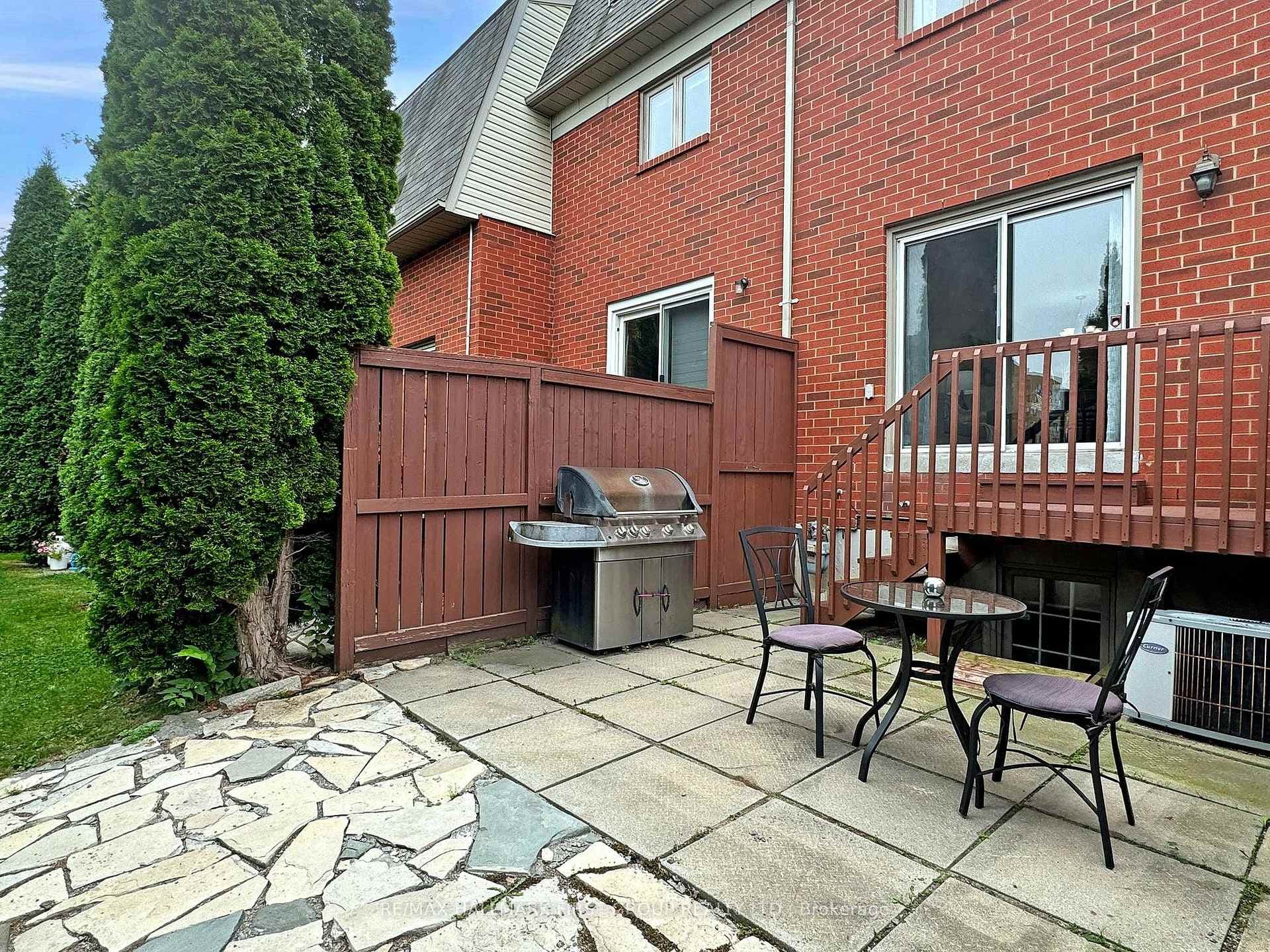 1635 Pickering Parkway Unit 2 photo 26